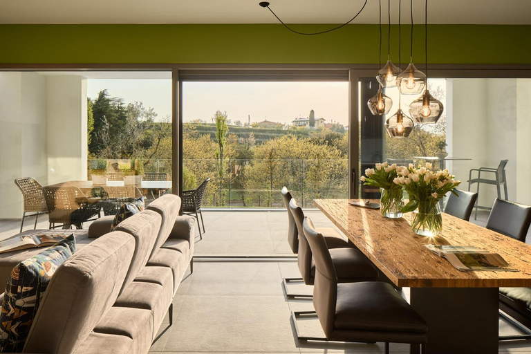 Business Facilities, Ca'Verde Oliva, Verona