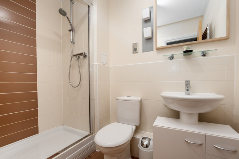Bathroom 4, Abodebed - Handleys Court, Hertfordshire