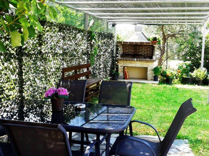 Food & Drinks, House Diakos Toroni, Central Macedonia