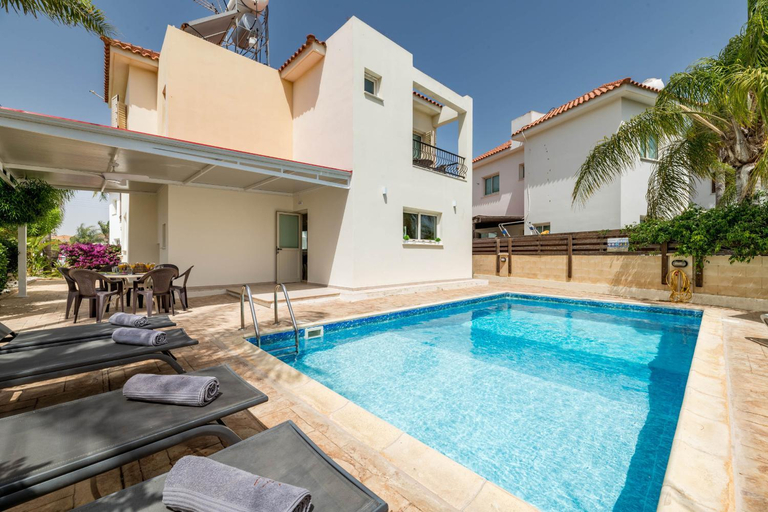 Swimming pool 4, Pernera Blue Villa