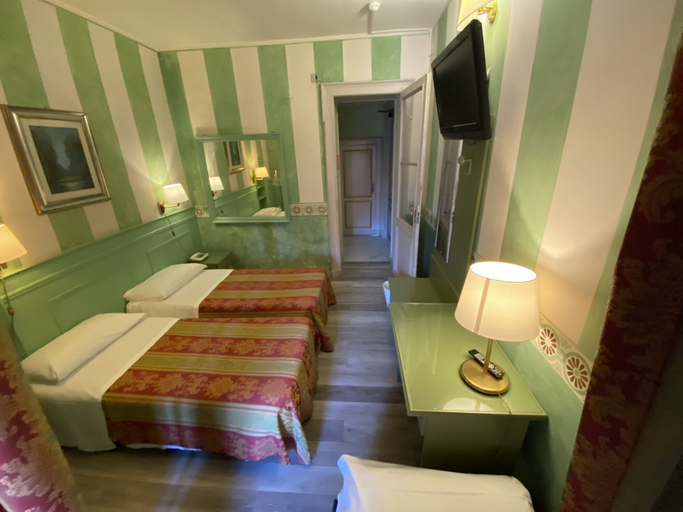 Room 3, Hotel Artuà & Solferino, Torino