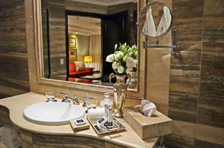 Bathroom 5, Nino Hotel Boutique, Asunción