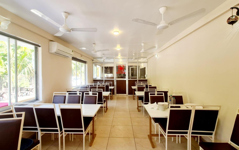 Food & Drinks, Sun N Sea Resort, Raigarh