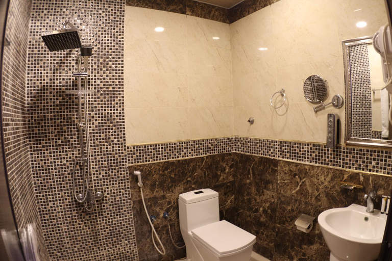 Bathroom 5, Swat Serviced Apartment  - سوات للشقق المخدومة, Dammam
