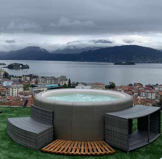 Hot tub, Panorama Loft Apartments, Verbano-Cusio-Ossola