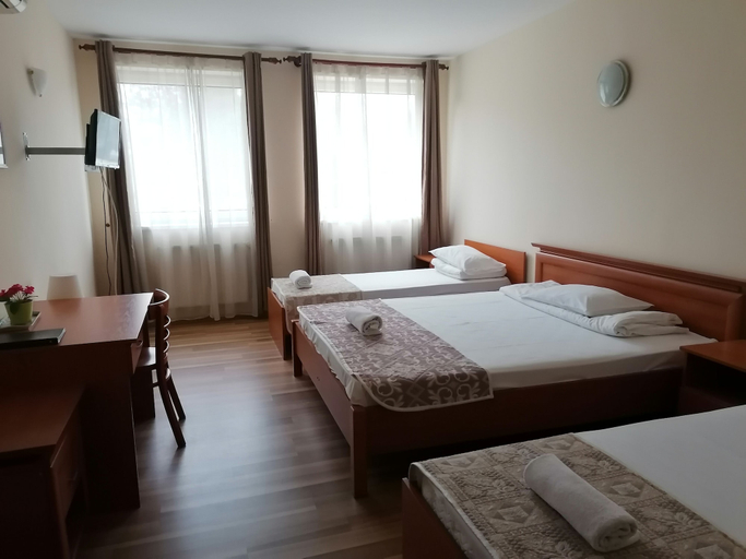 Bedroom 2, Hotel Ferihegy, Budapesti