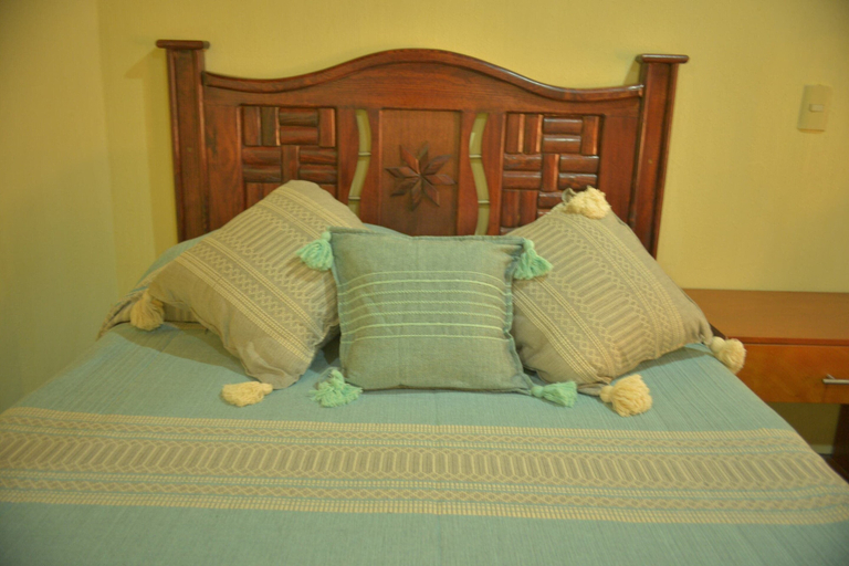 Room 3, OYO Hotel Castillo Santa Cecilia, Tapalpa