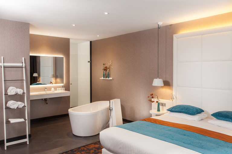 Bedroom 5, Van der Valk Hotel Veenendaal, Veenendaal