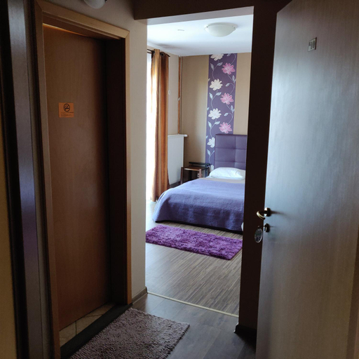 3, Regent, Sanmartin