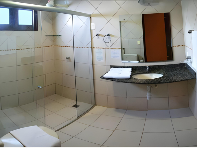 Bathroom 3, Hotel Enseada Maracajau, Maxaranguape