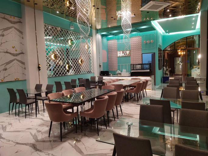 Food & Drinks 5, S3 Huahin Hotel, Hua Hin