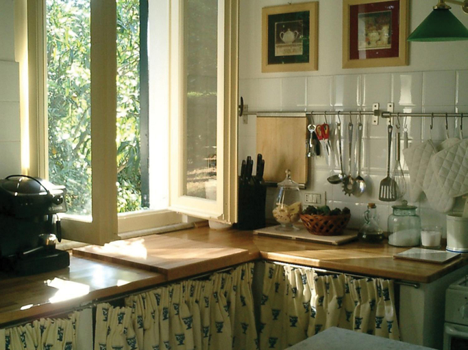 Others 5, Villa Casa Rosa, Livorno