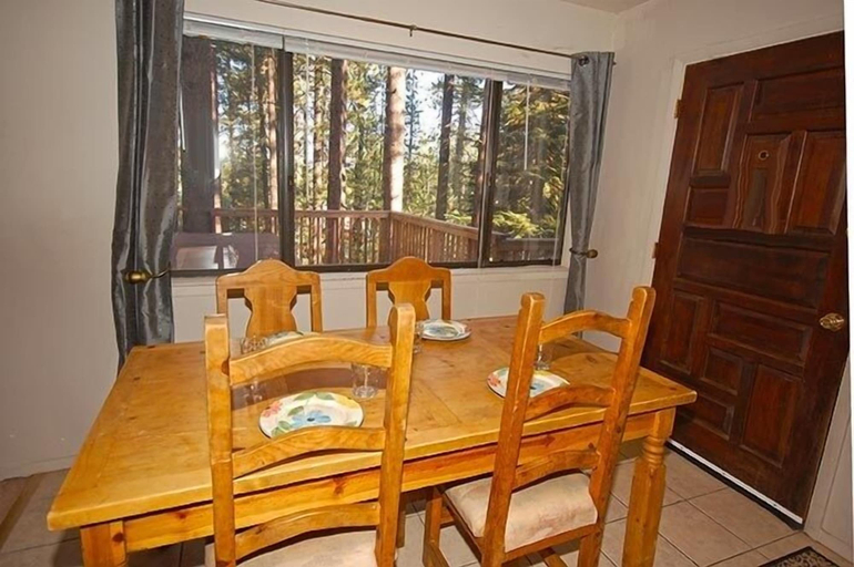 Dining, 1786 High Meadow Trail 4 Bedroom Home by RedAwning, El Dorado
