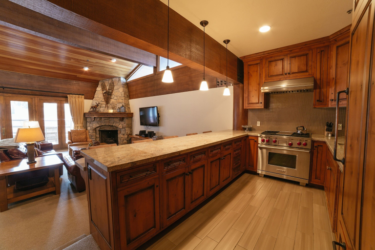 Private kitchen, Flagstaff Two Bedroom 2 Apartment Hotel by RedAwning, Summit