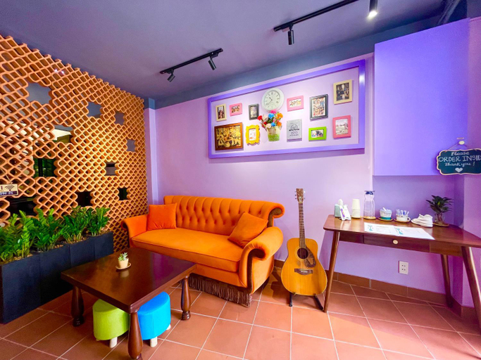 Food & Drinks 3, Ahu Hotel & Apartment, District 1