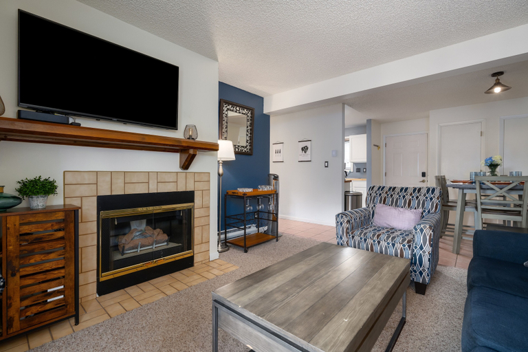 Interior, Shadow Run C303 2 Bedroom Condo by RedAwning, Routt
