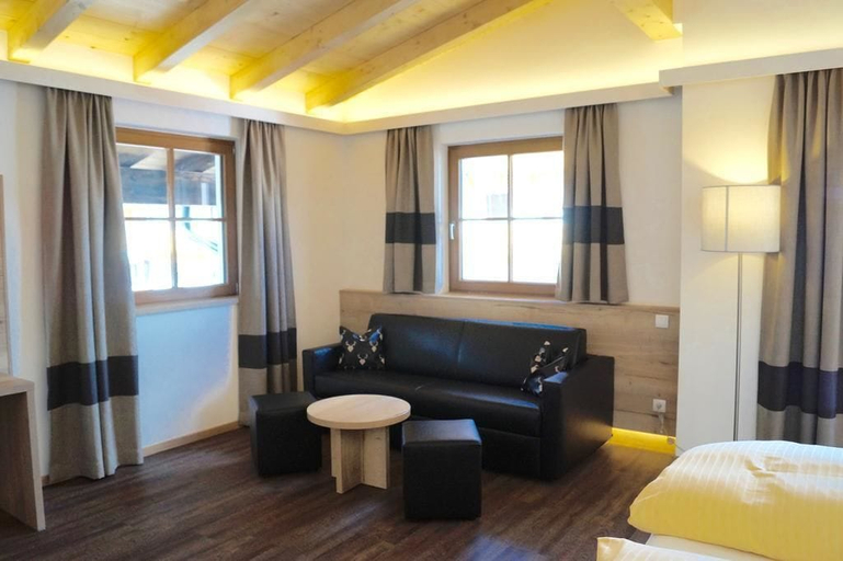 Bedroom 2, Hotel-Gasthof Unterwirt, Zell am See