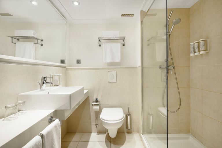 Bathroom 5, Iberostar Waves Club Cala Barca, Baleares