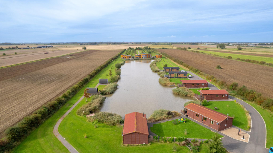 Others 3, Lakeside Fishing Cabins, Lincolnshire