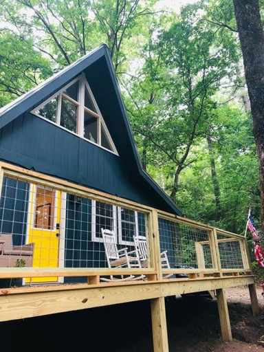 Exterior & Views 5, Newly renovated A-frame 5 Min walk to main street, Macon