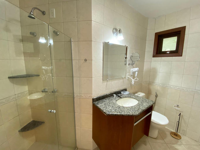 Bathroom 3, Pousada Kaloa Eco Village, Bombinhas