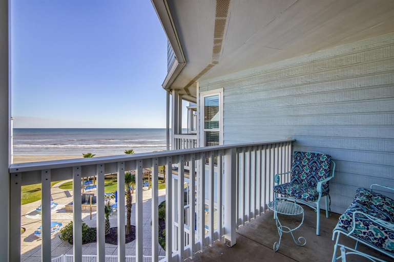 Property grounds 5, Seascape 1314 1 Bedroom Condo by RedAwning, Galveston