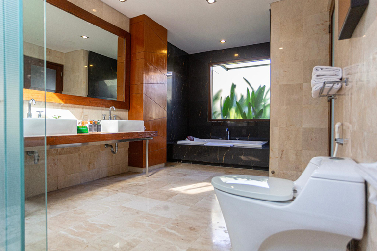 Bathroom 4, Abi Bali Resort Villa & Spa Jimbaran, Badung
