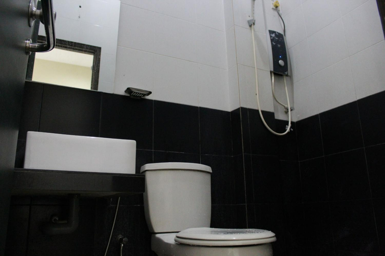 Bathroom, JQ Suria Lahat Hotel, Kinta