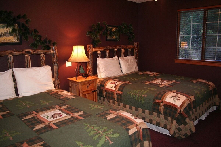 Bedroom, Timber Creek Chalets: 6 1 Bedroom Chalet, Larimer