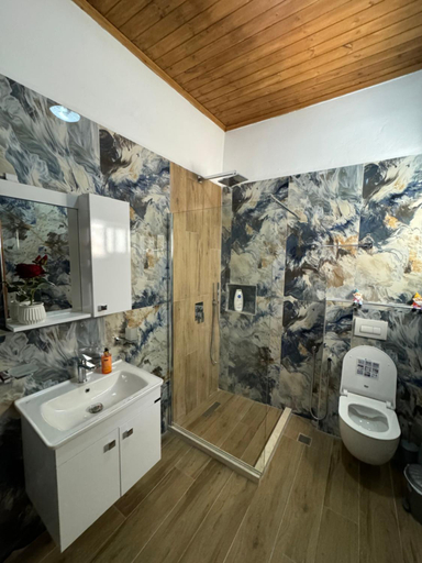 Bathroom 2, MEROLI Guesthouse - UNESCO quarter, Beratit