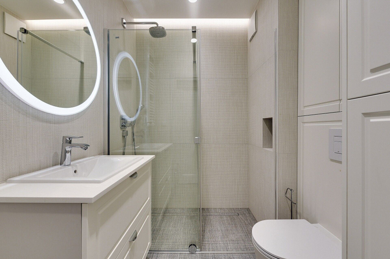Bathroom 3, Luxury Apartments - Okrzei Residence, Gdańsk City