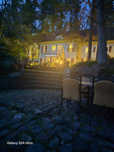 Others 2, Hotel und Restaurant Halbinsel, Saarpfalz-Kreis