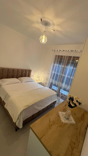 Bedroom 4, Bujtina ALDOR, Beratit