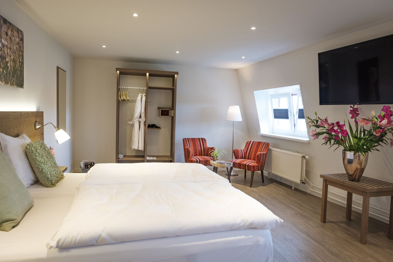 Bedroom 2, Hotel Restaurant Valuas, Venlo