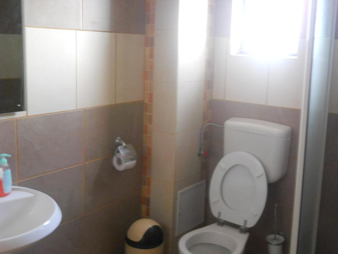 5, Regent, Sanmartin