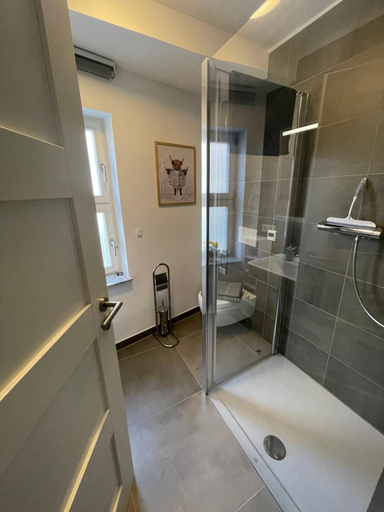 Bathroom 3, HOMELIKESTAY: Ferienwohnungen - Wernigerode - WLAN - Bestlage - liebevolle Einrichtung, Harz
