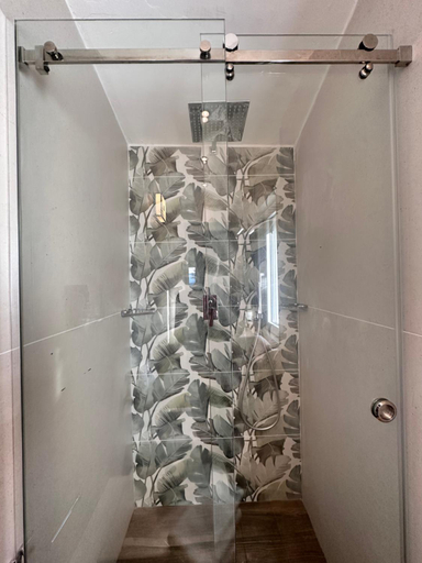Bathroom 3, Othalan Home, Salerno