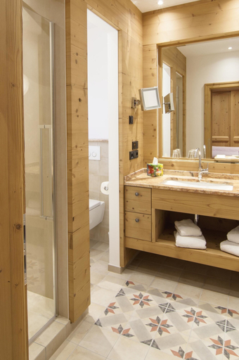 Bathroom 5, Landhaus Am Stein Tegernsee, Miesbach