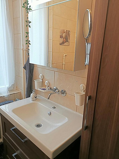 Bathroom 2, Bed and Breakfast Lek & Jo, Jura-North Vaudois
