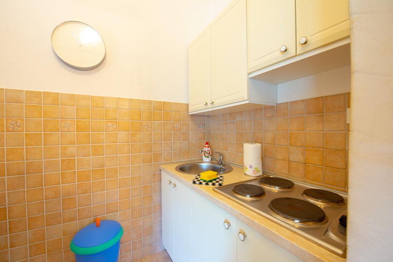 Kitchen 3, Apartments Ela, Novalja