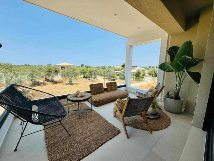 Others 4, Contessa Suites, Ionian Islands