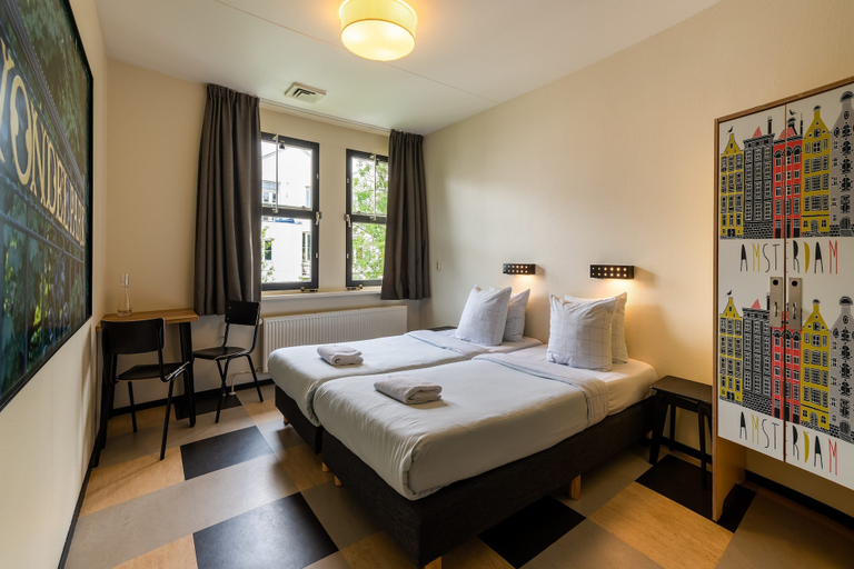 Bedroom 4, Stayokay Amsterdam Vondelpark - Hostel, Amsterdam