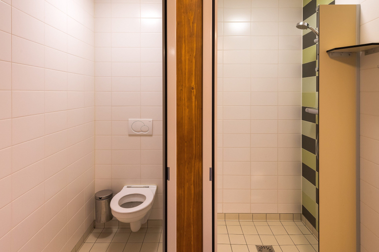 Bathroom 5, Stayokay Gorssel - Deventer, Gorssel