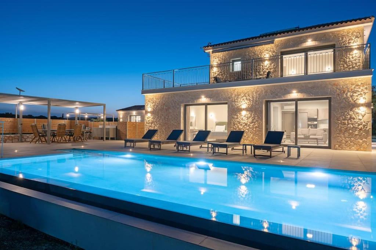 Sport & Beauty 5, Villas Trapezaki, Ionian Islands