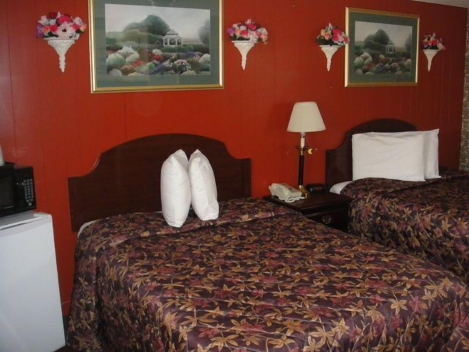 Bedroom 3, Standish Motel, Arenac