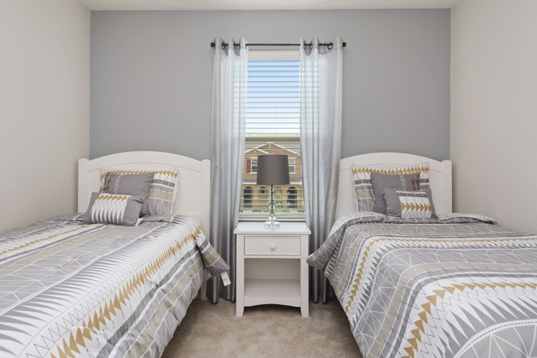 Bedroom 2, 4 Bd Sleeps 10 w/ GameRoom Close to Disney 5147, Osceola