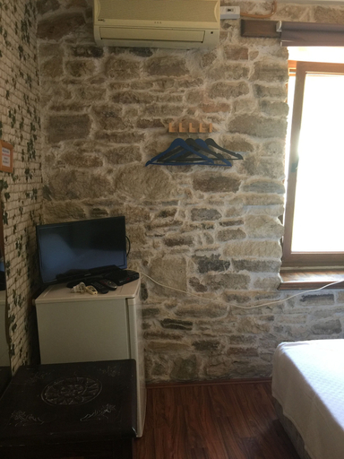 Bedroom 4, Iyon Pansiyon, Foça