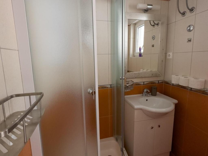 Bathroom 2, Guest House Jelsa, Jelsa