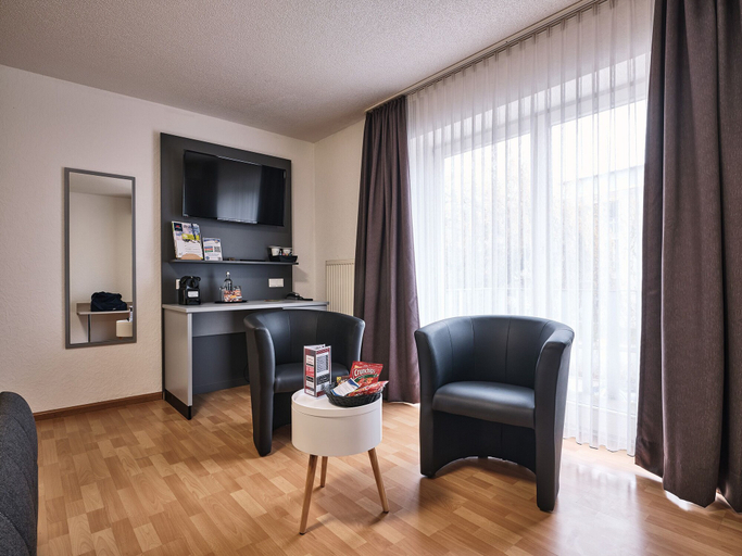 Room 4, Hotel am Hochrhein, Waldshut