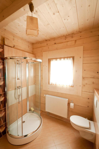 Bathroom 2, Willa Pod Nosalem III, Tatra
